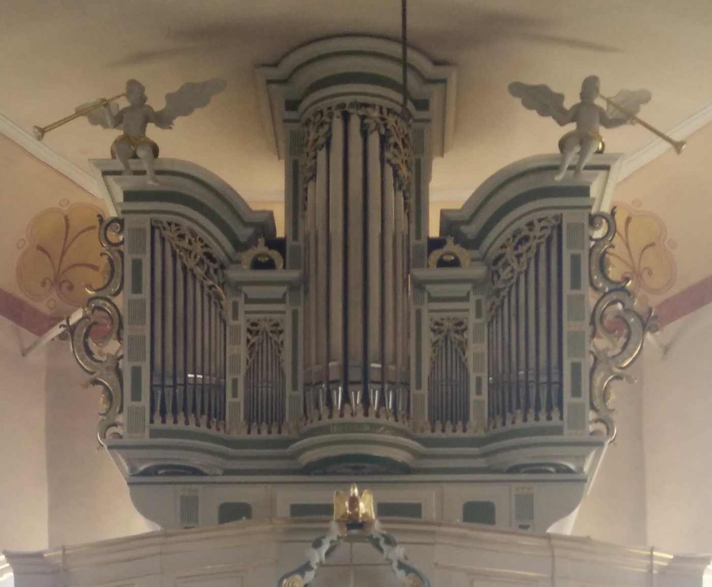 prospekt der sandbacher orgel